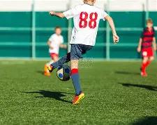 恒大教练助,力家乡医院,捐赠口罩筹,米兰体育官网,米兰体育平台,米兰体育链接,米兰体育官方